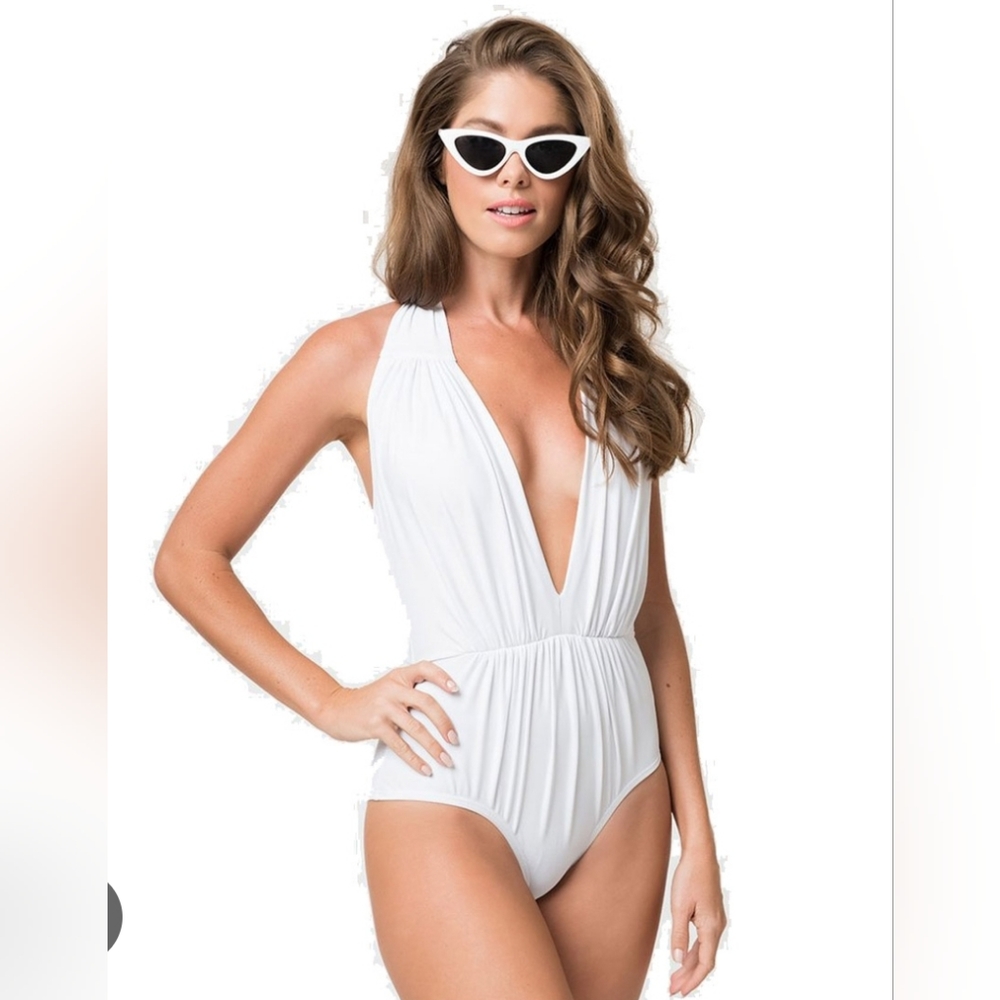 NWOT Unique Vintage white Halter Shirred Derek One Piece Swimsuit M